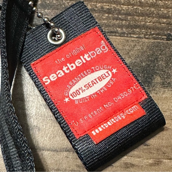 Original Seatbelt Bag - Picture 3 of 9